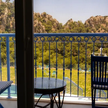 Lavanta Butik Otel Turunc 4*