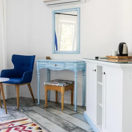 Lavanta Butik Otel Turunc 4*