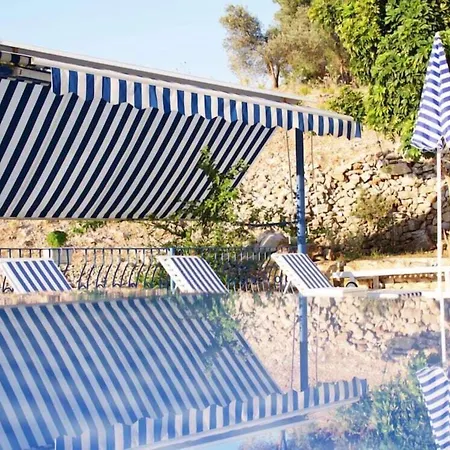 מלון דירות Lavanta Butik 4*