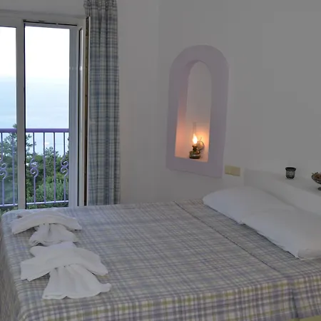 Lavanta Butik Otel Turunc 4*