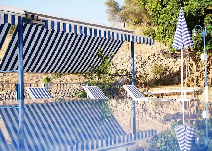 Hotel de apartamente Lavanta Butik 4*