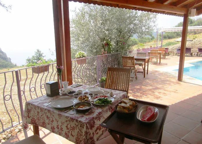 Hotel de apartamente Lavanta Butik 4*