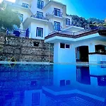 Hotel apartamentowy Lavanta Butik Turunç