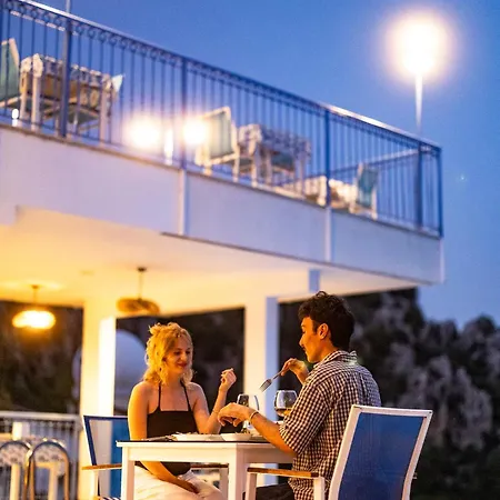 Lägenhetshotell Lavanta Butik Otel Turunc 4*